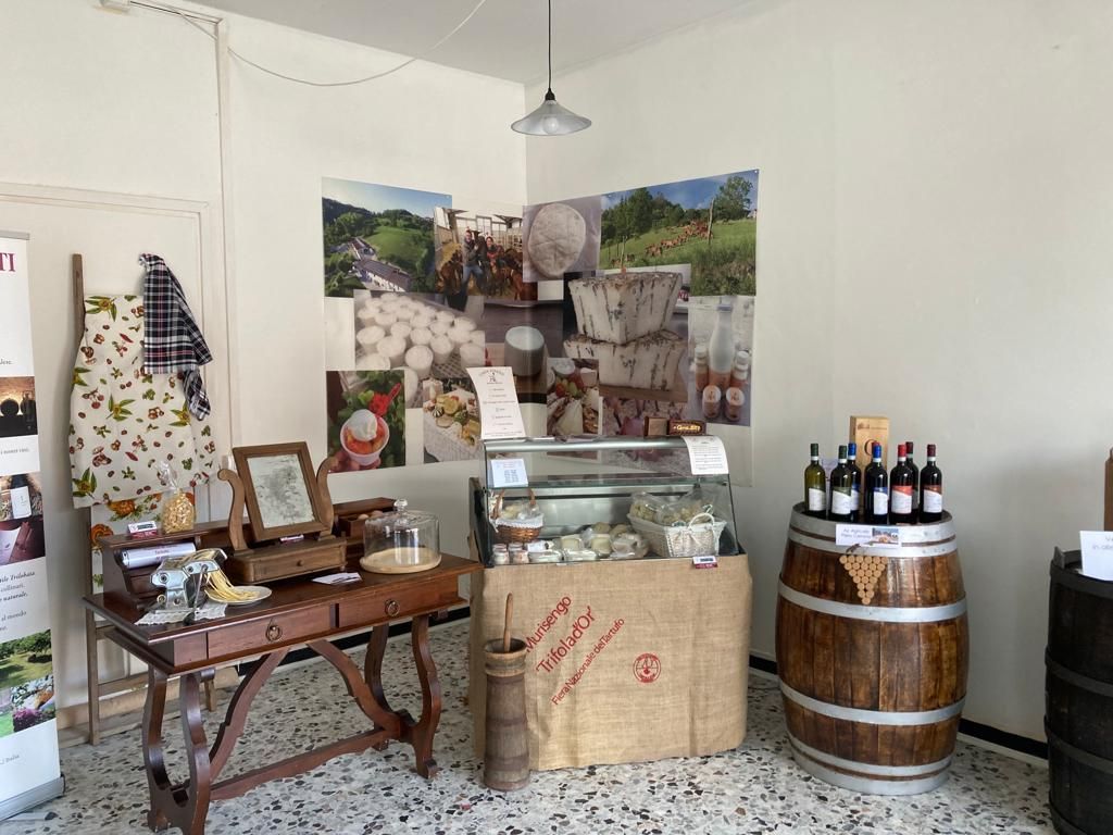 Il Temporary Store con vini e prodotti locali